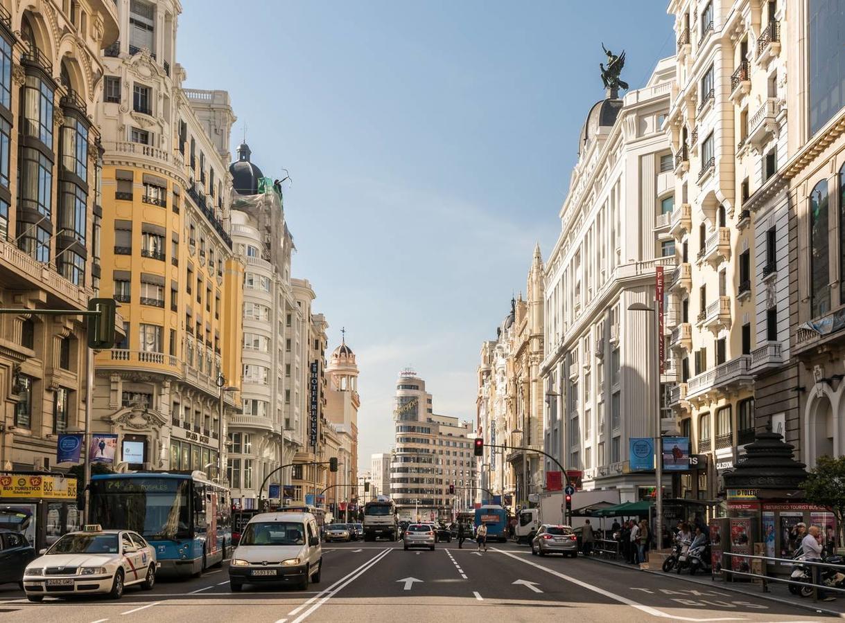 M&F Gran Via 3 Hab Apartment มาดริด ภายนอก รูปภาพ